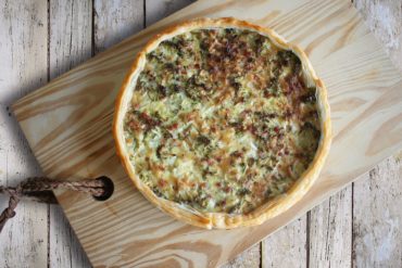 Cuisiner Facilement : Tarte Salée Courgettes, Lardons et Fromage